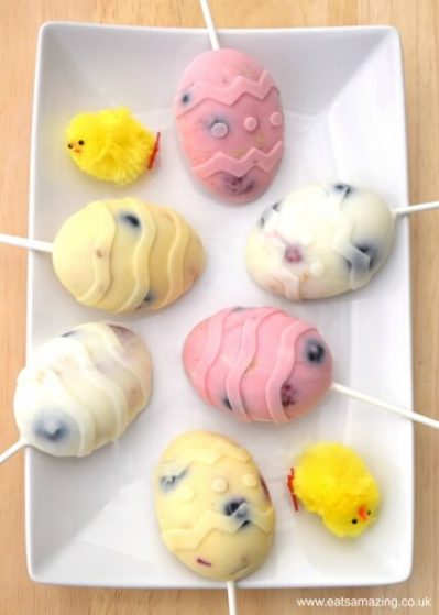 Super-easy-Easter-egg-breakfast-pops-for-kids-fun-and-healthy-Easter-treat-idea
